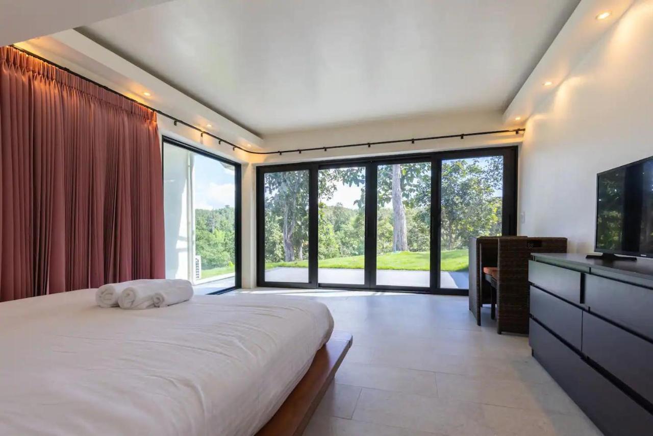 Stunning 3-Bed Villa In チエンマイ エクステリア 写真